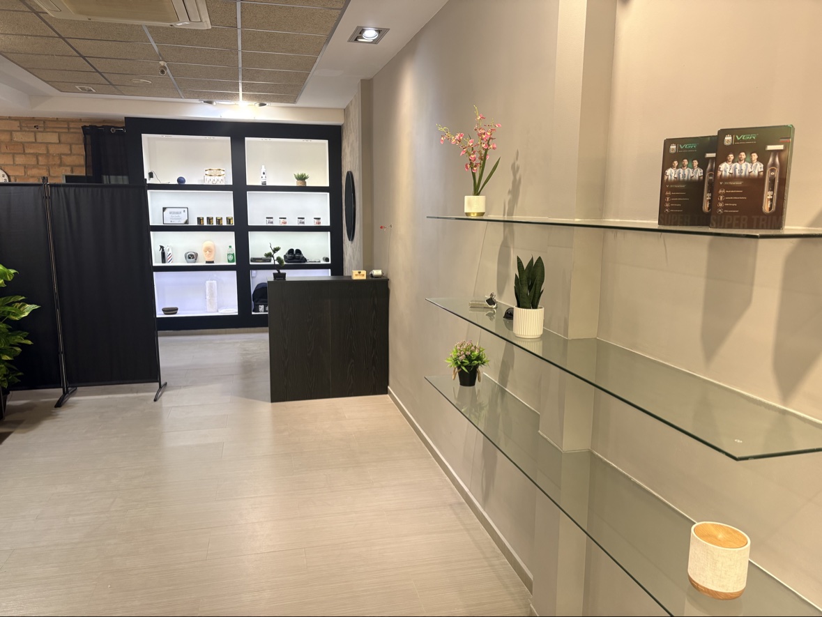 Recepción del local Renacia